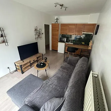 Aosta - A Moins De 100m De La 코크시데